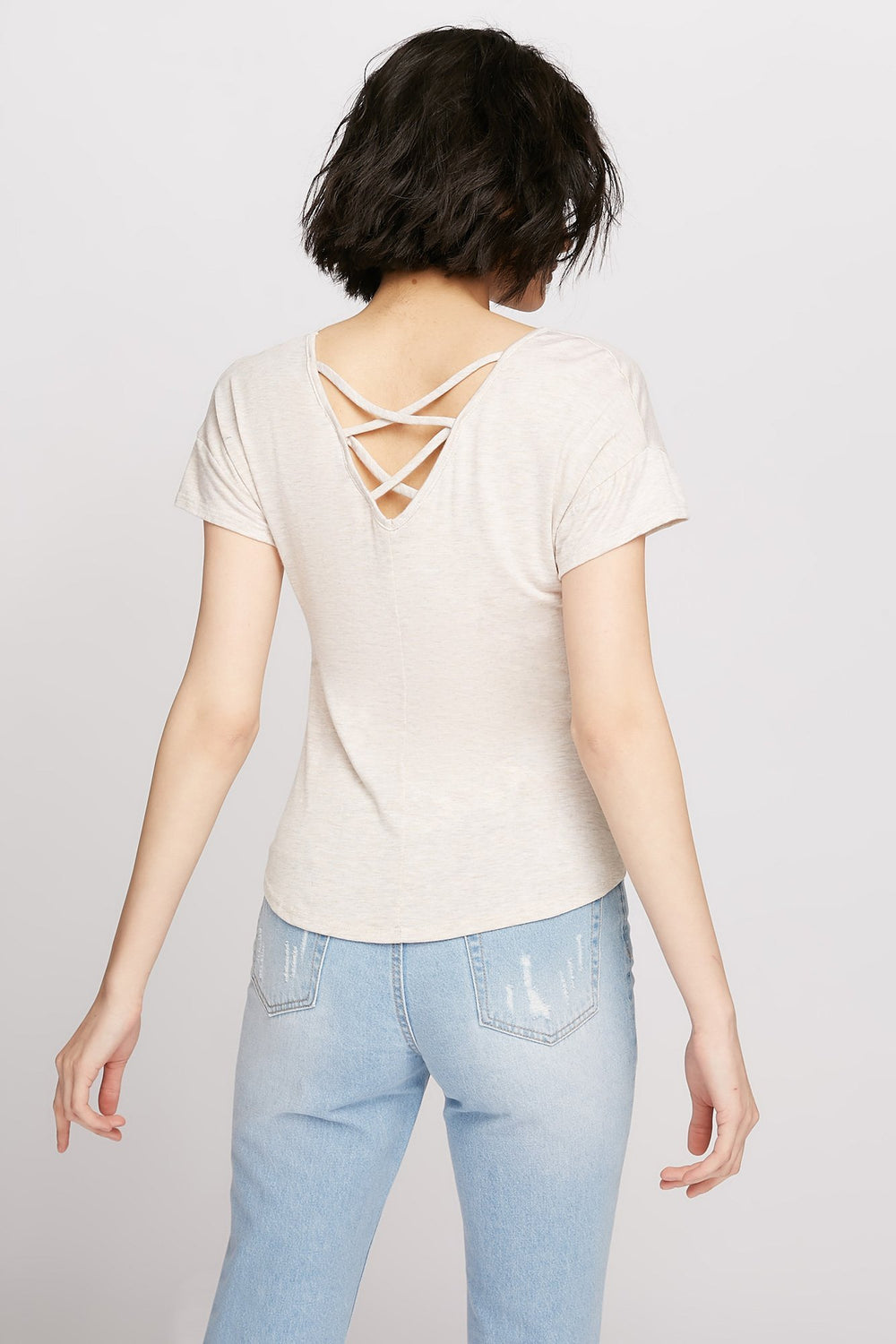 Women T-shirt noué devant à imprimé Flèche Avoine
