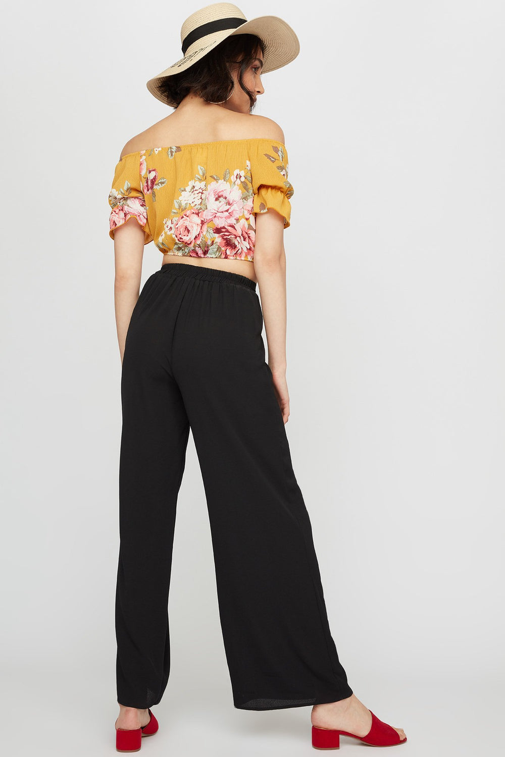 Women High-Rise Lightweight Palazzo Pant Black