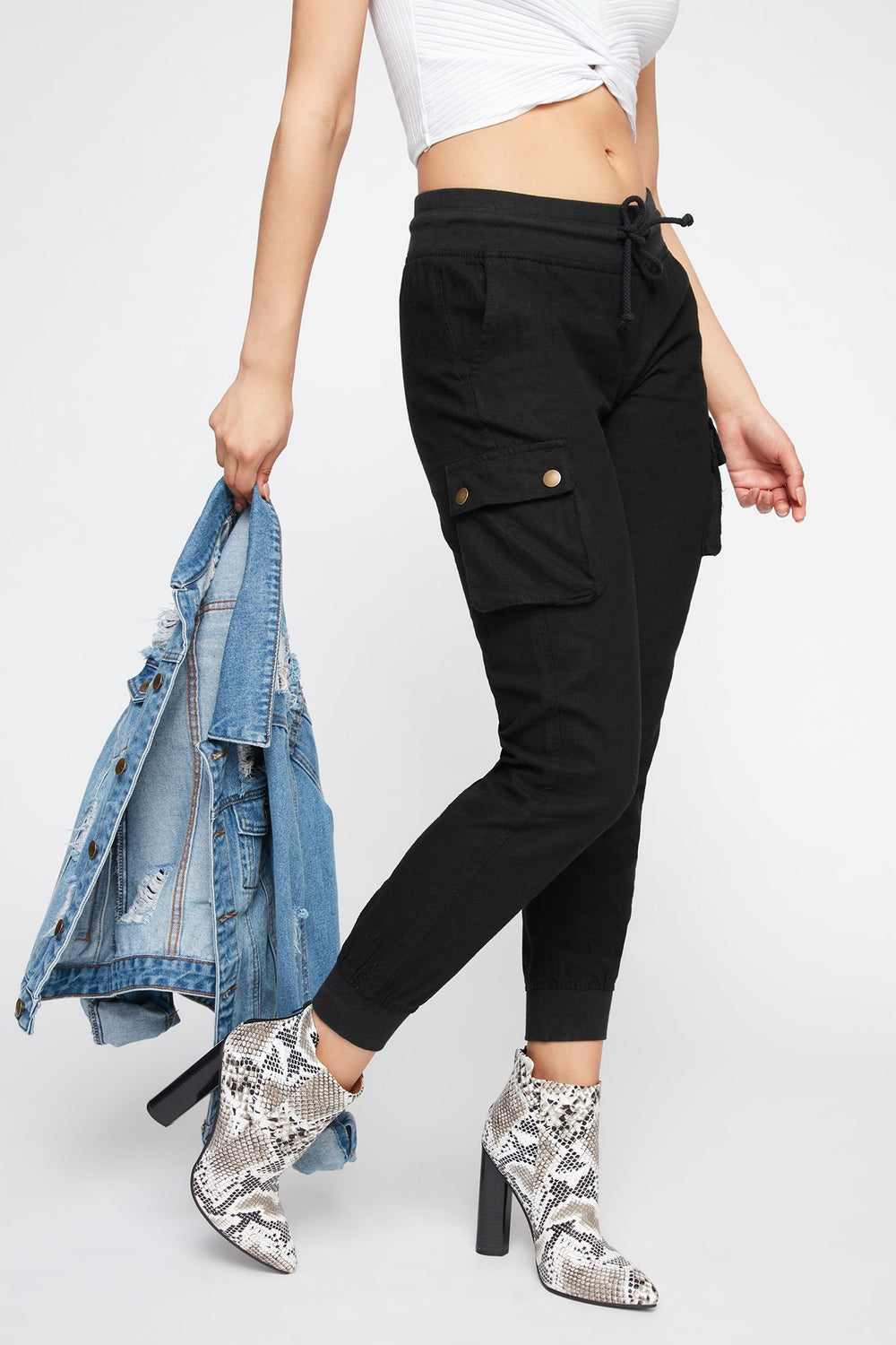 Women Linen Drawstring Cargo Jogger Black