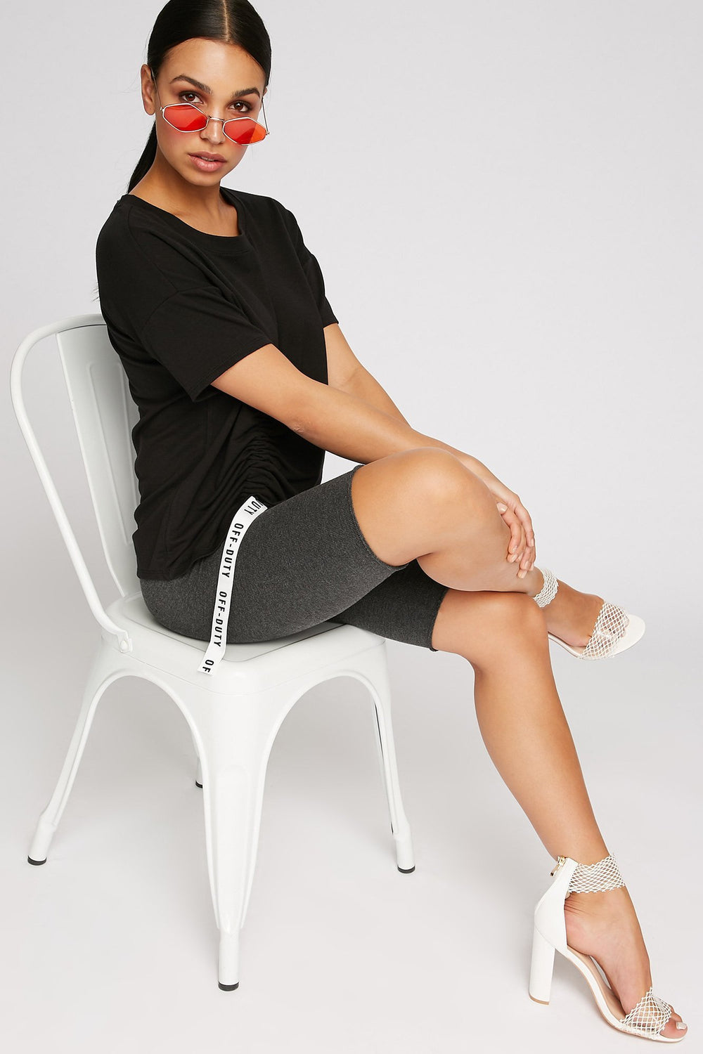 Women Off-Duty Ruched Side T-Shirt Black