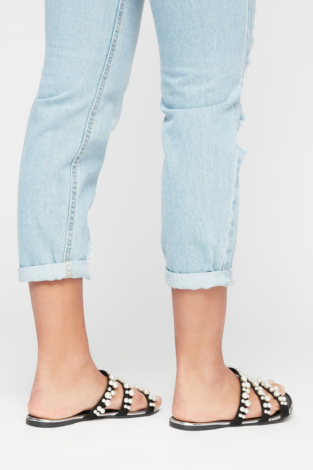 Women Pearl Triple Banded Slip-On Sandal Black