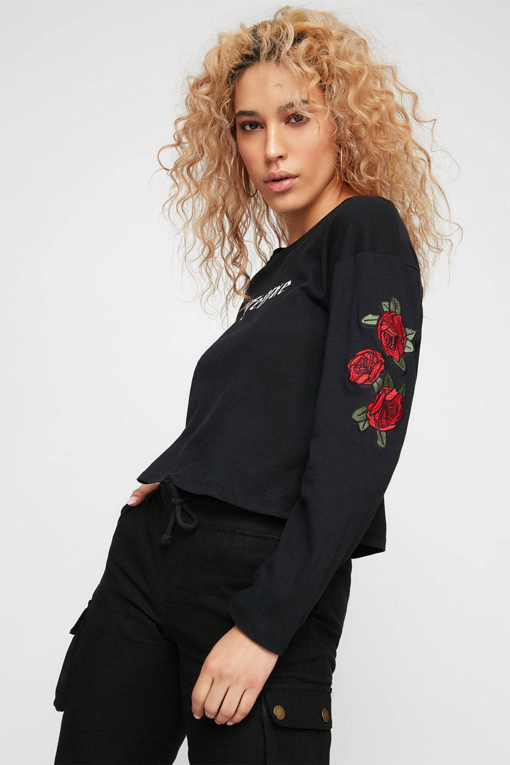 Women Rose Embroidered Cropped Graphic Long Sleeve Black