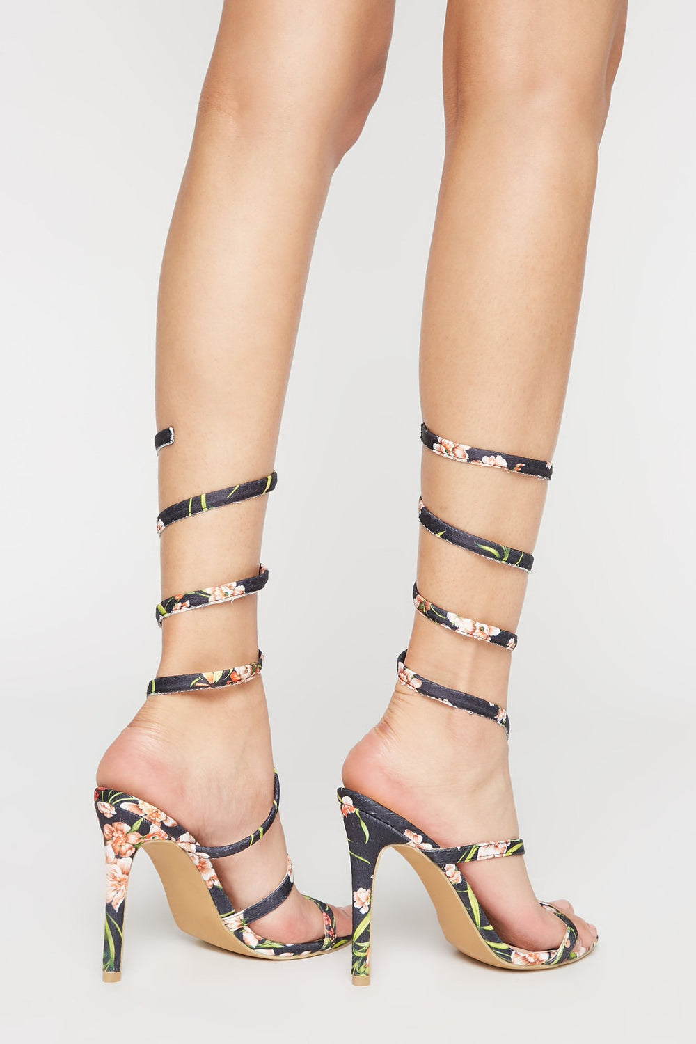 Women Satin Printed Coil Banded Heel Black