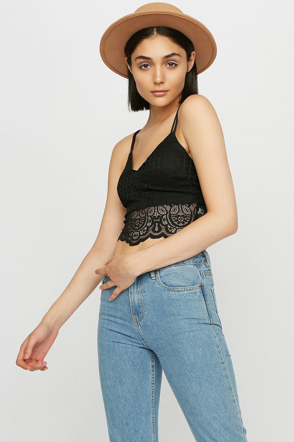 Women V-Neck Ribbed Lace Camisole Black