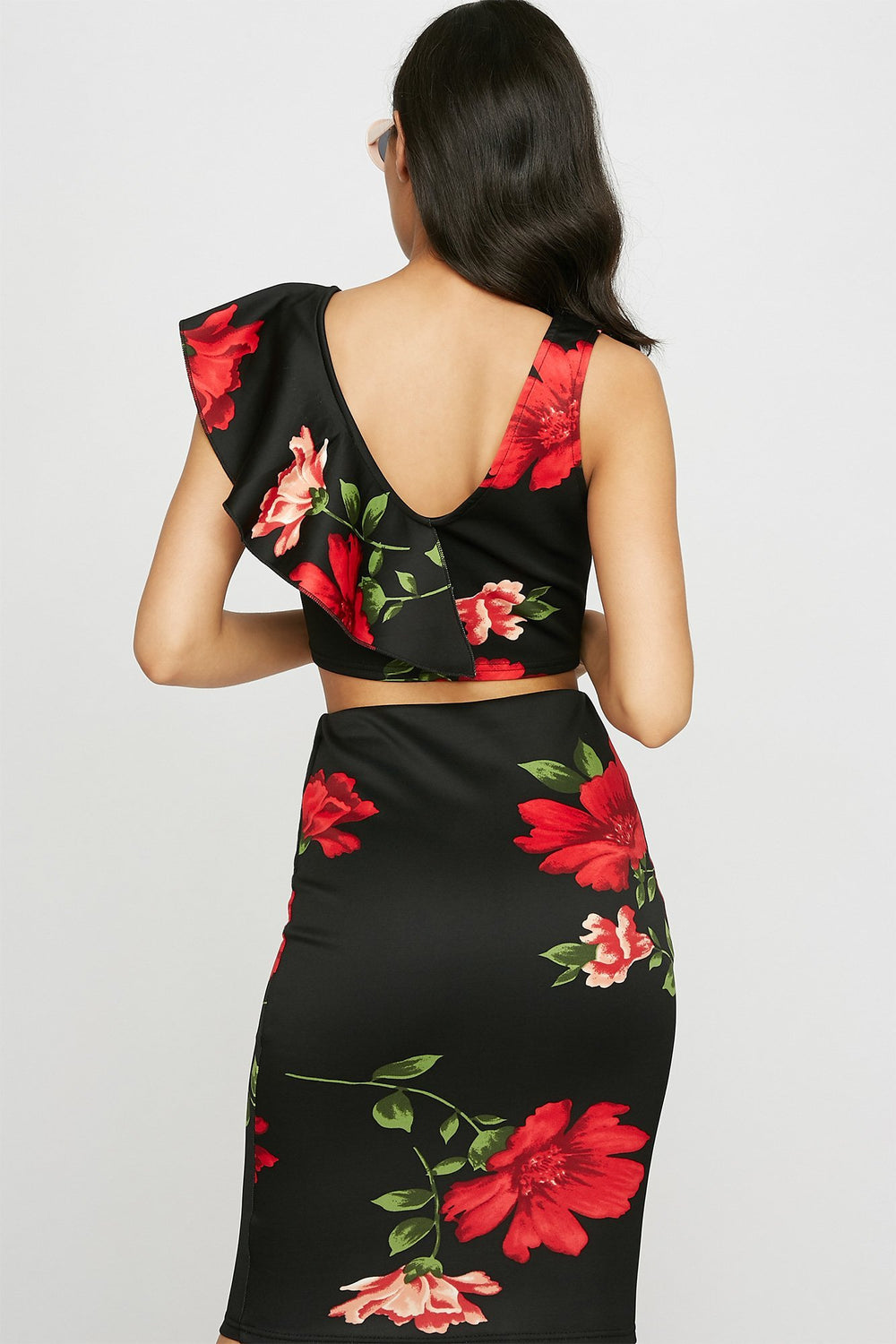 Women V-Neck Ruffle Floral Cropped Tank Black