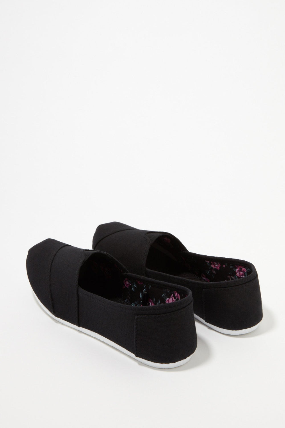 Women Canvas Slip-On Sneakers Black