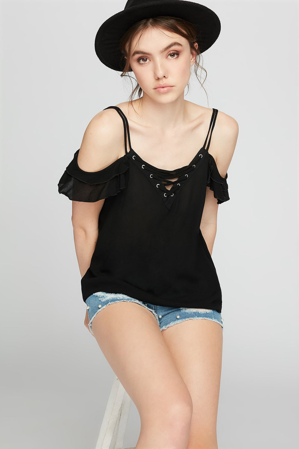 Women Cold Shoulder Caged Ruffle T-Shirt Black