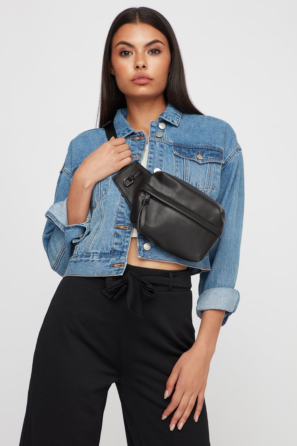 Women Faux-Leather Fanny Pack Black