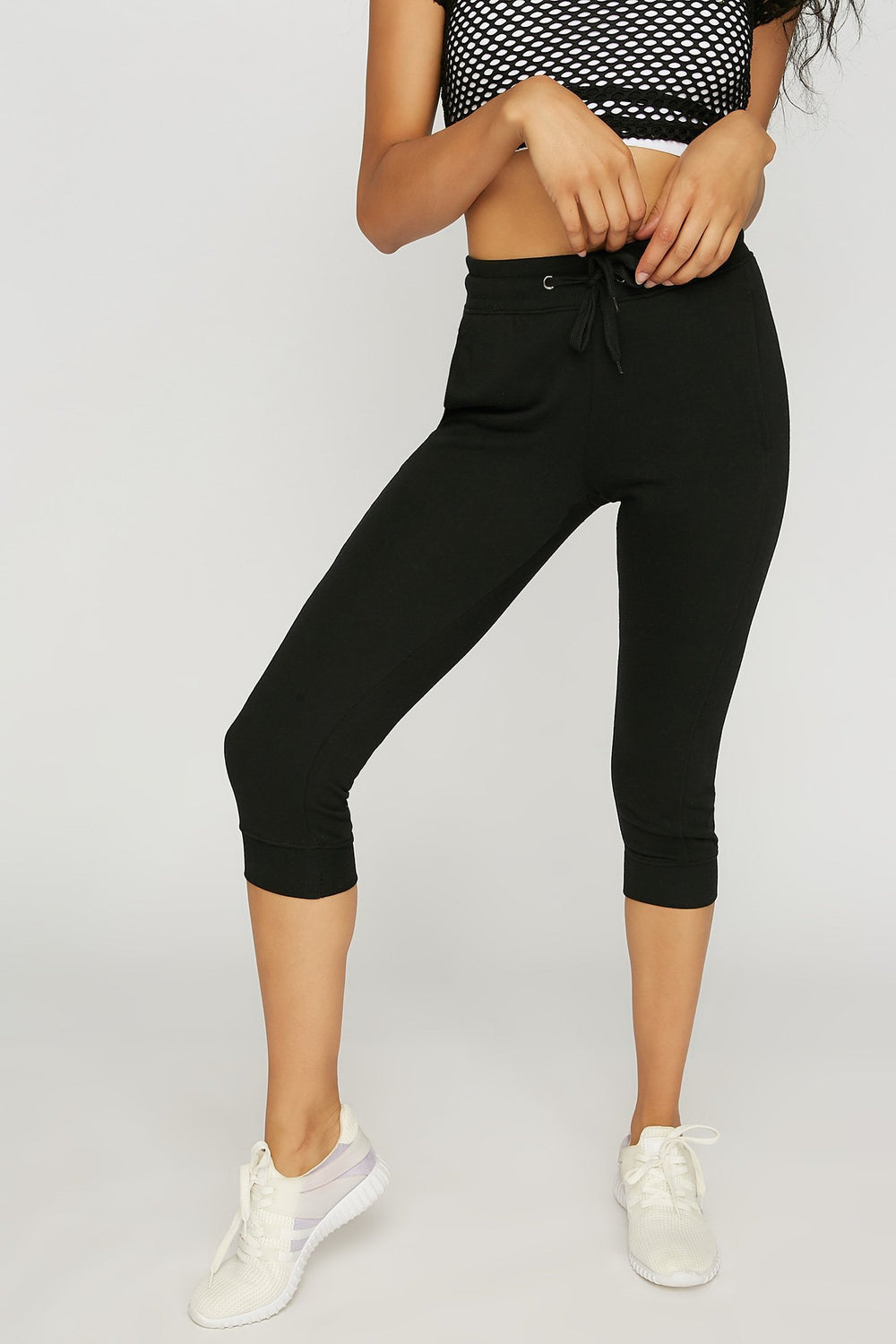 Women High-Rise Cropped Lightweight Drawstring Jogger Black