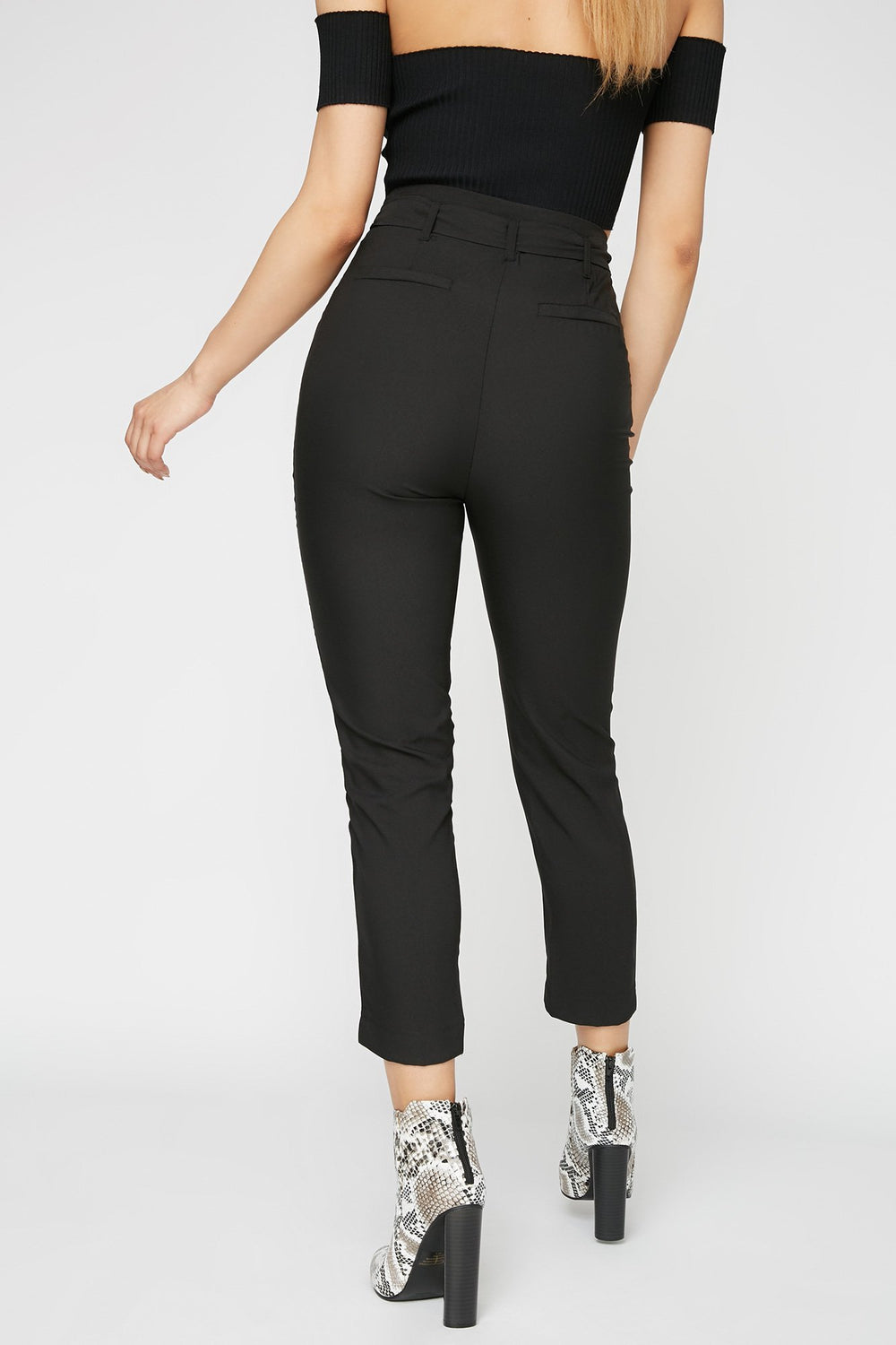 Women High-Rise Self-Tie Culotte Pant Black