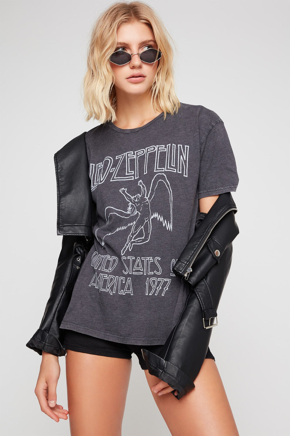 Women Led-Zeppelin Graphic T-Shirt Black