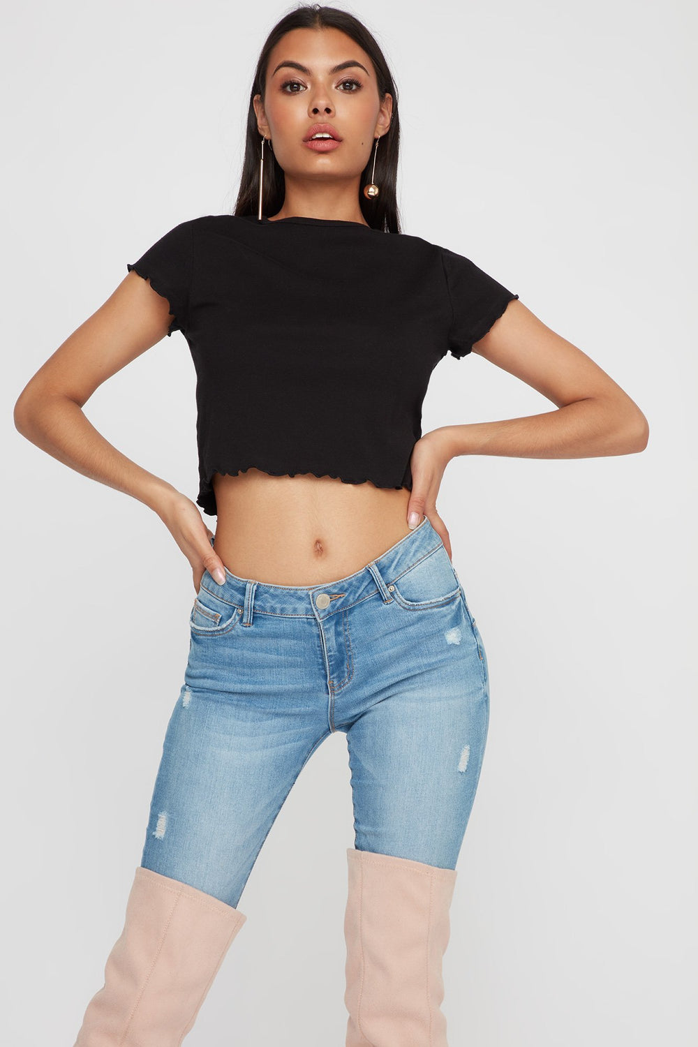Women Lettuce Hem Cropped Ribbed T-Shirt Black