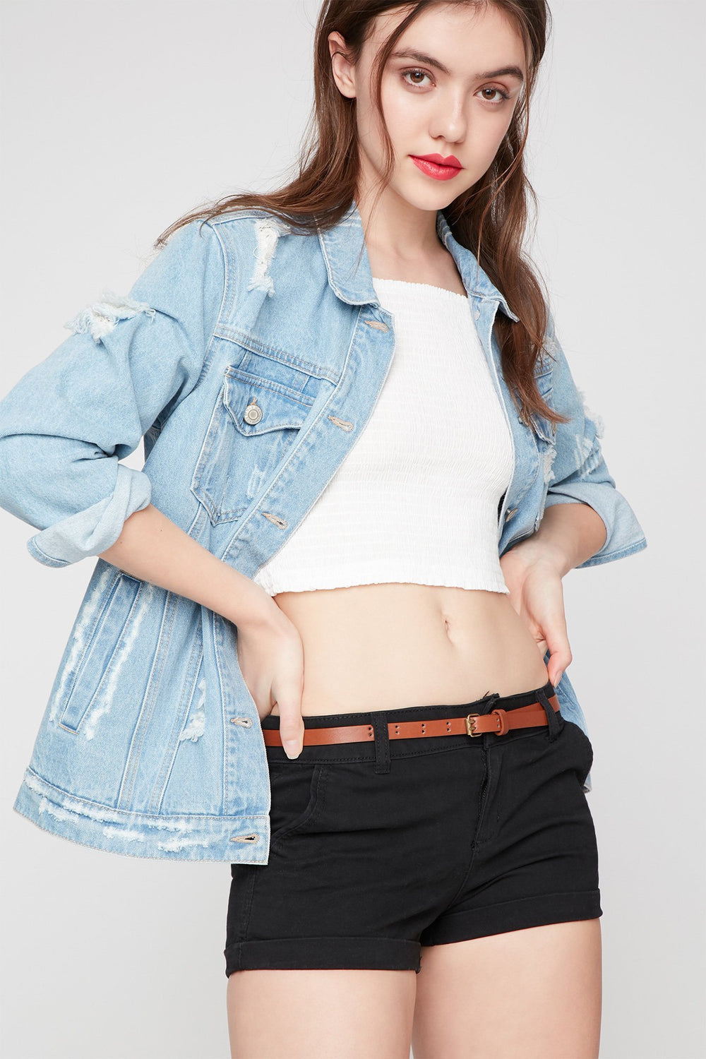 Women Mid-Rise Roll-Up Woven Short With Jean Belt Black