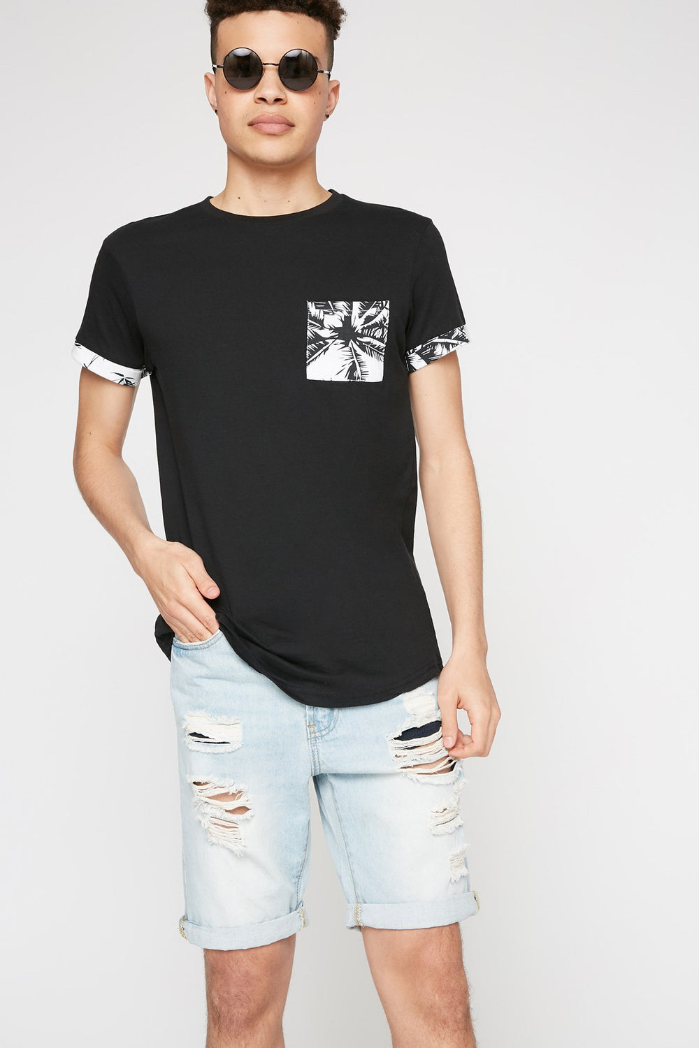 Men Palm Tree Pocket Graphic T-Shirt Black