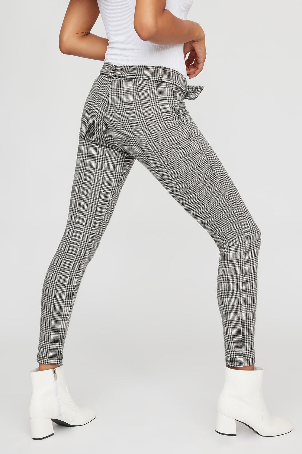 Women Plaid Belted Skinny Pant Black