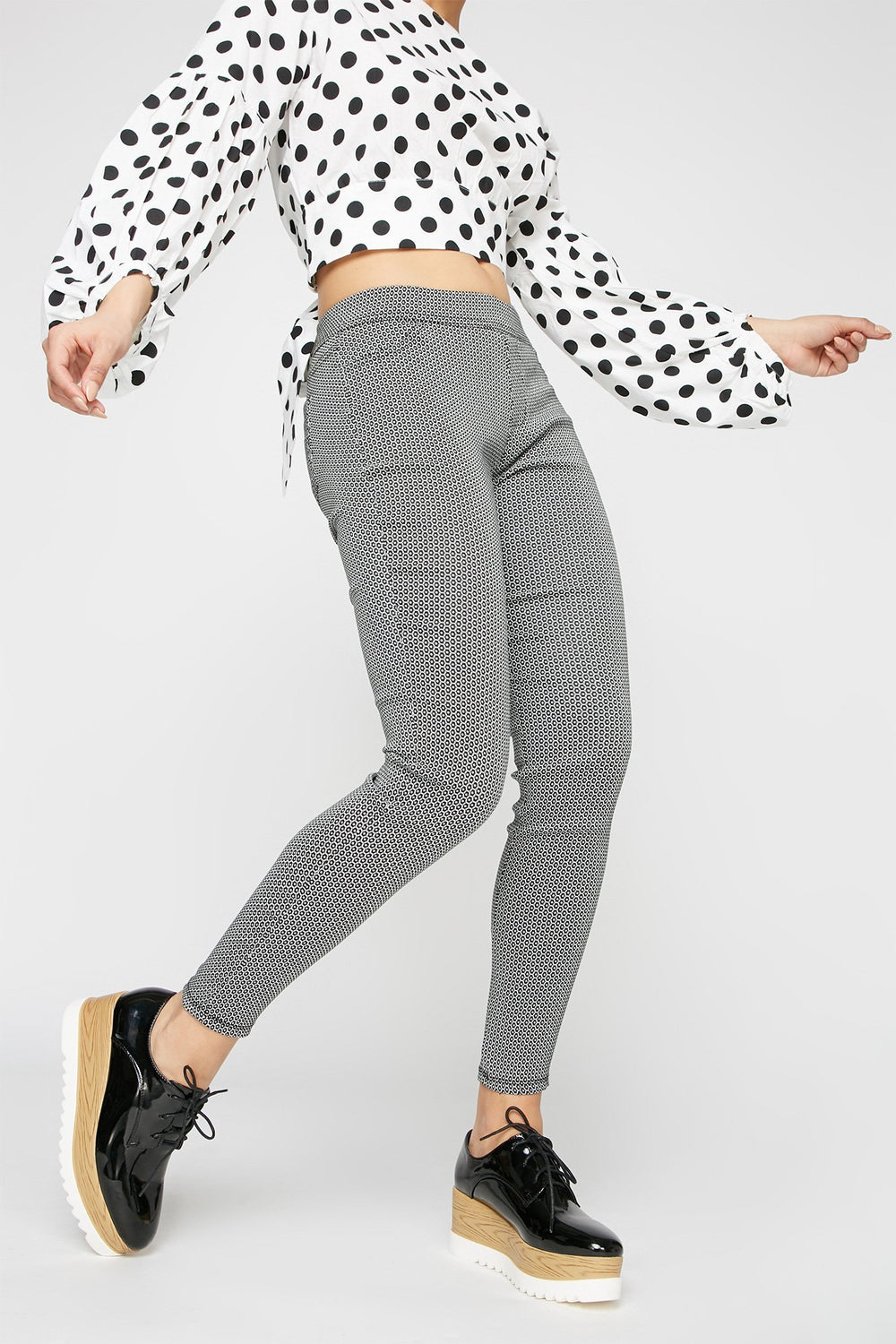 Women Printed Knit Pull-On Pant Black