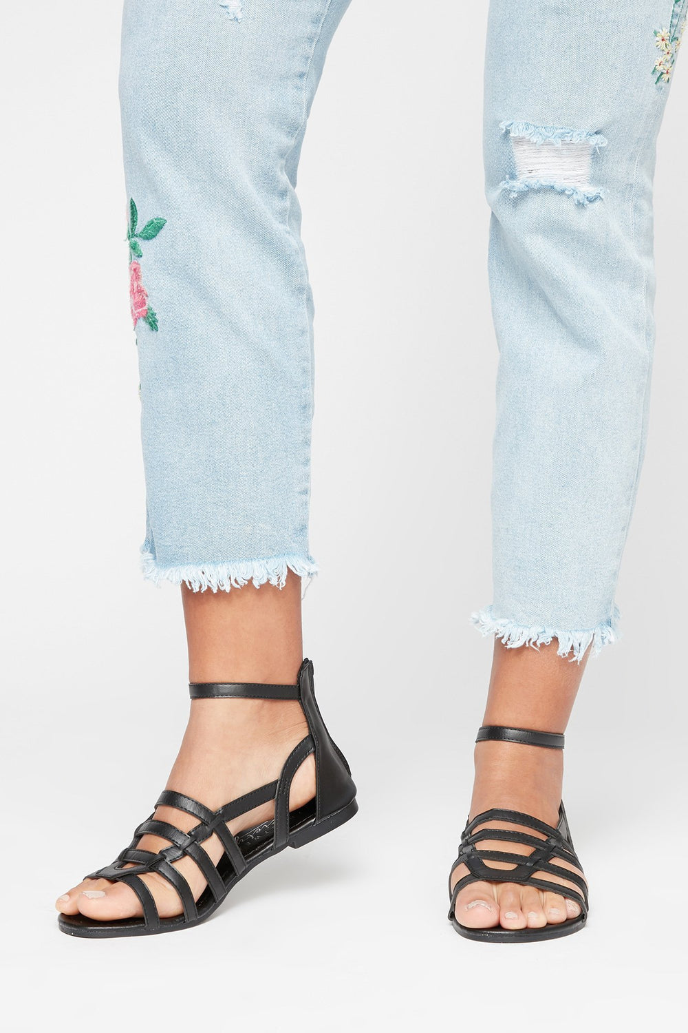Women Pull-On Back Zipper Gladiator Sandal Black