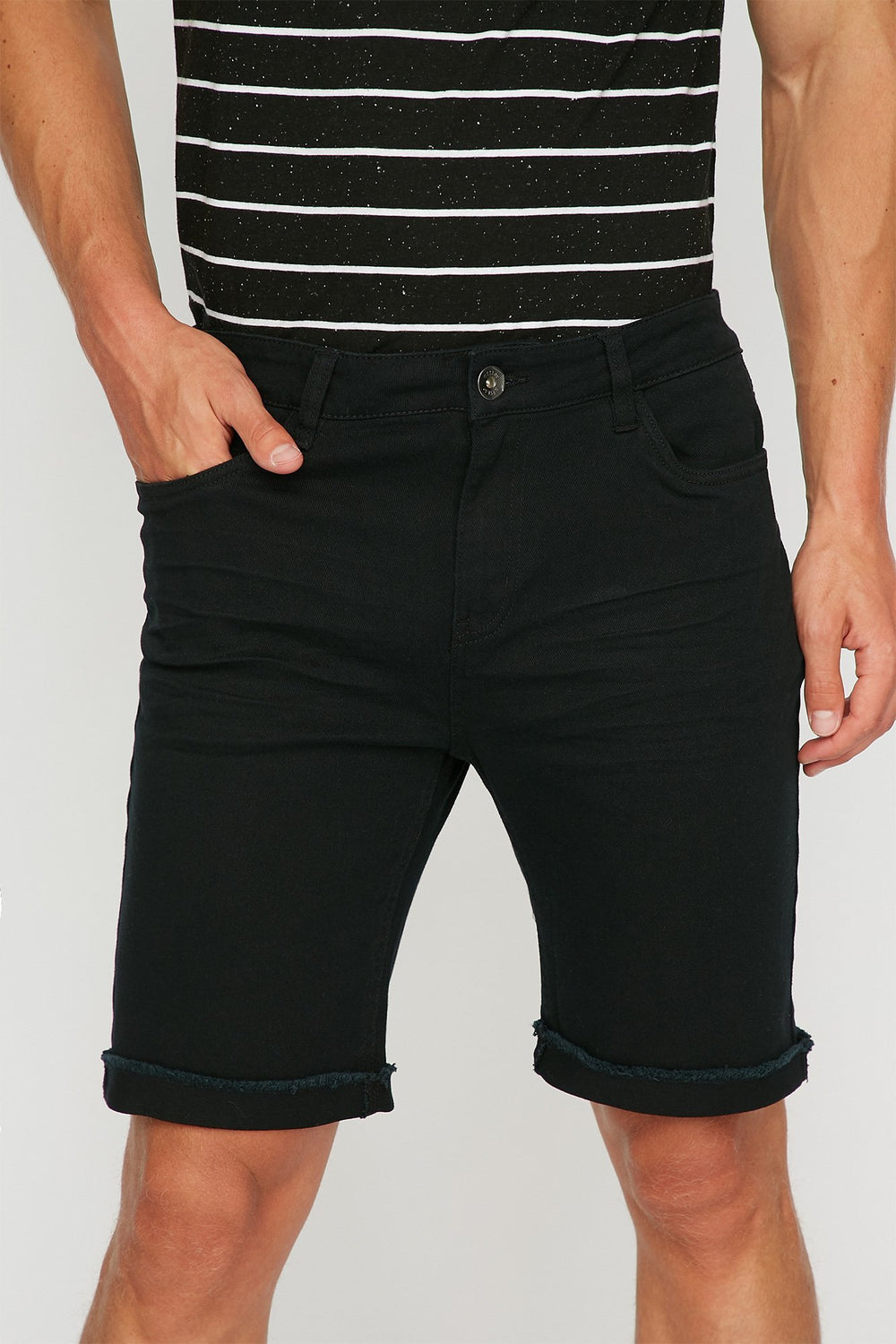 Men Skinny Cuffed Denim Short Black