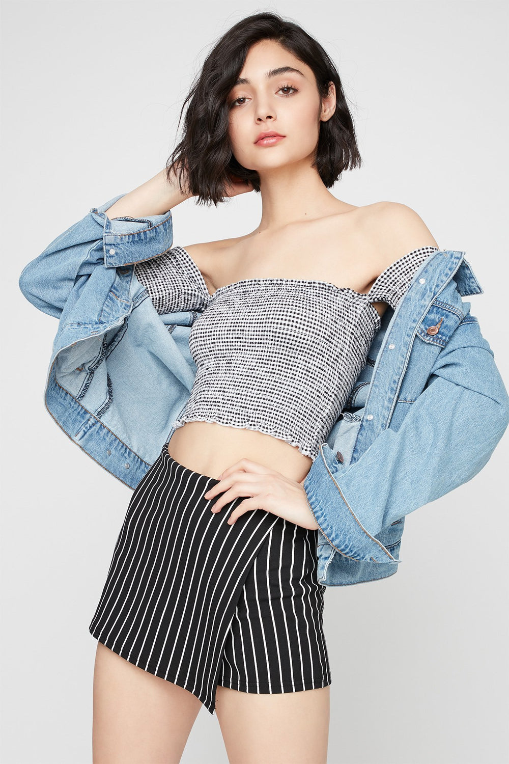 Women Striped High-Rise Crepe Tulip Skort Black