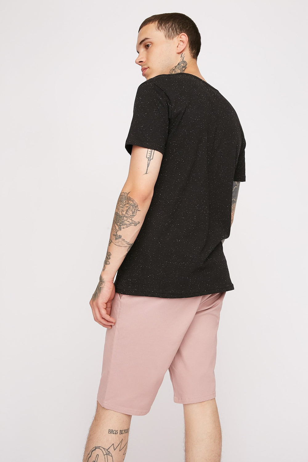 Men V-Neck Space Dye Pocket T-Shirt Black
