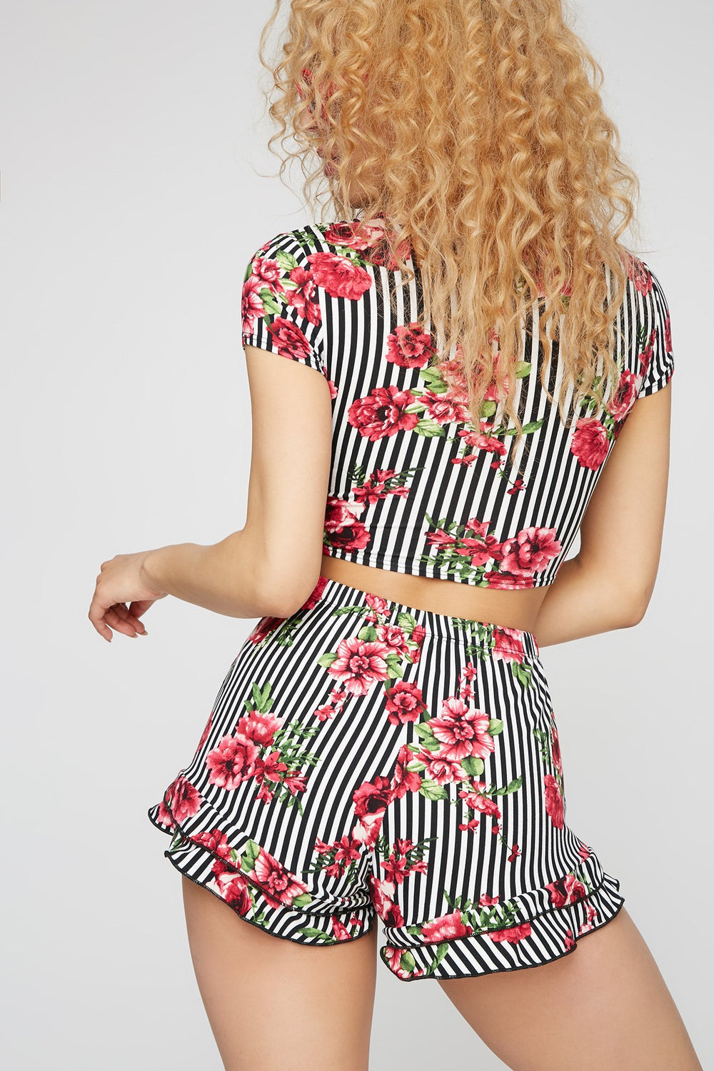 Women High-Rise Floral Striped Ruffle Short Black with White