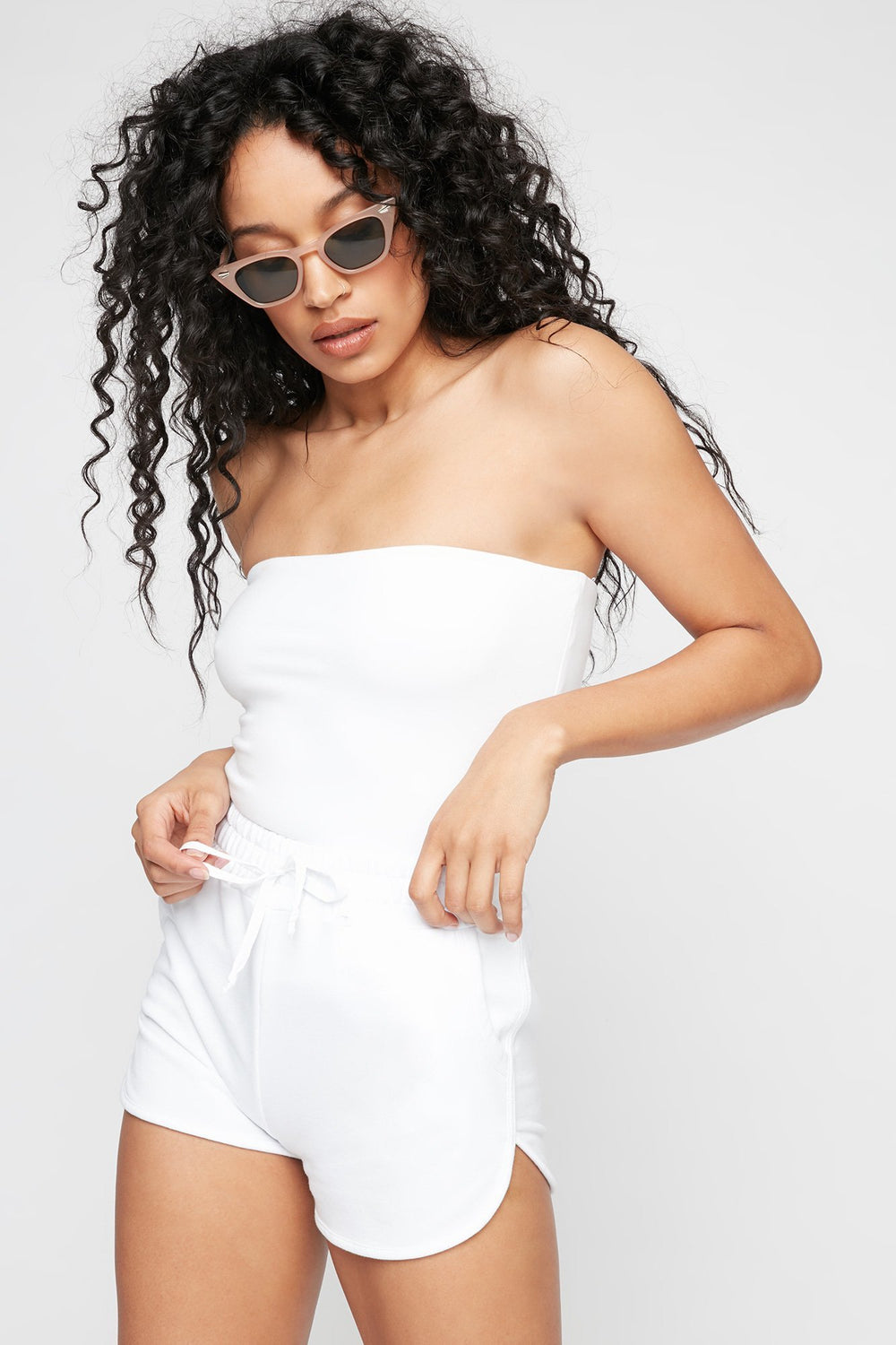 Women Short à liséré contrastant avec taille coulissante Blanc