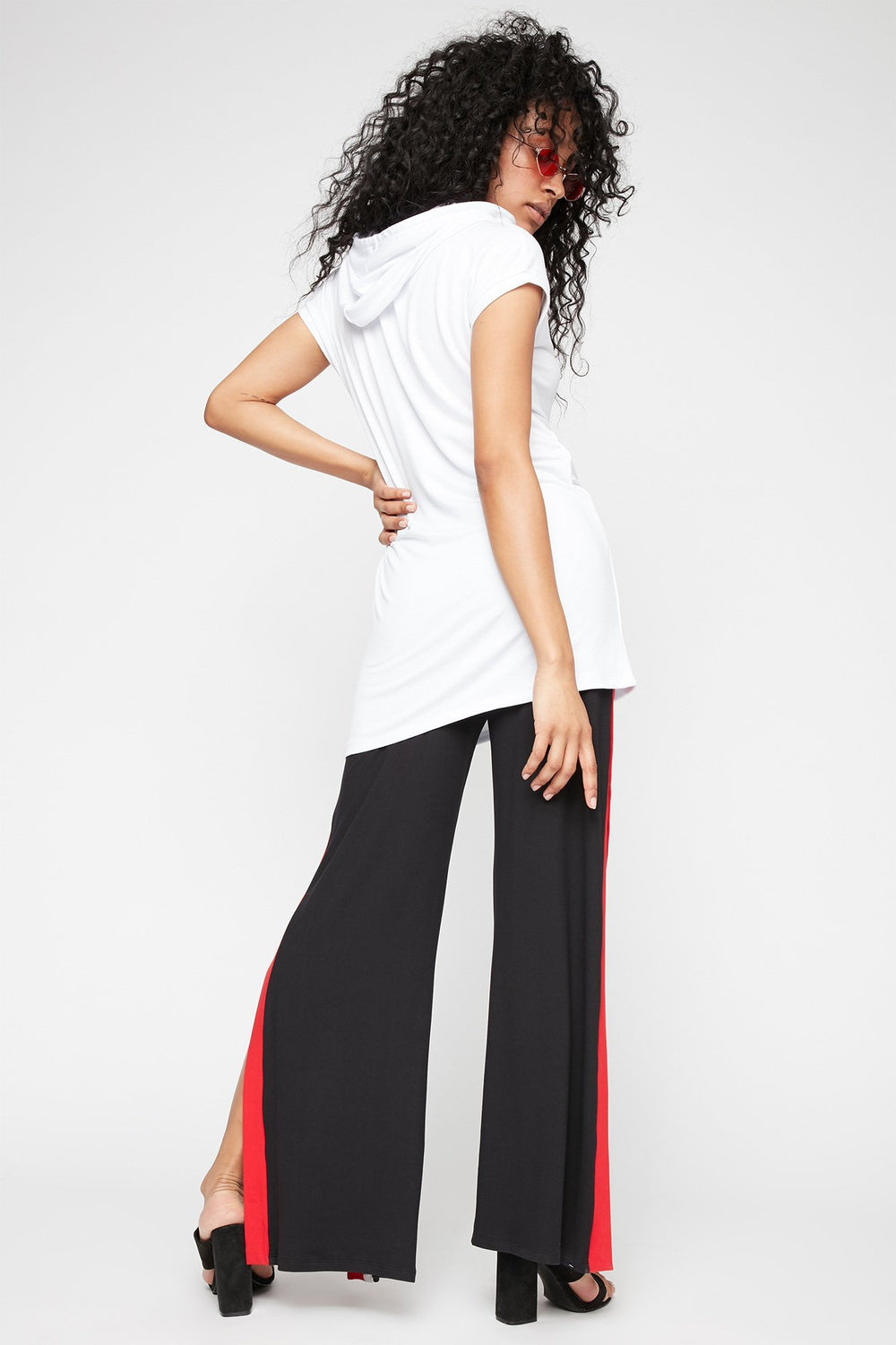 Women T-shirt surdimensionné à capuchon avec taille coulissante Blanc