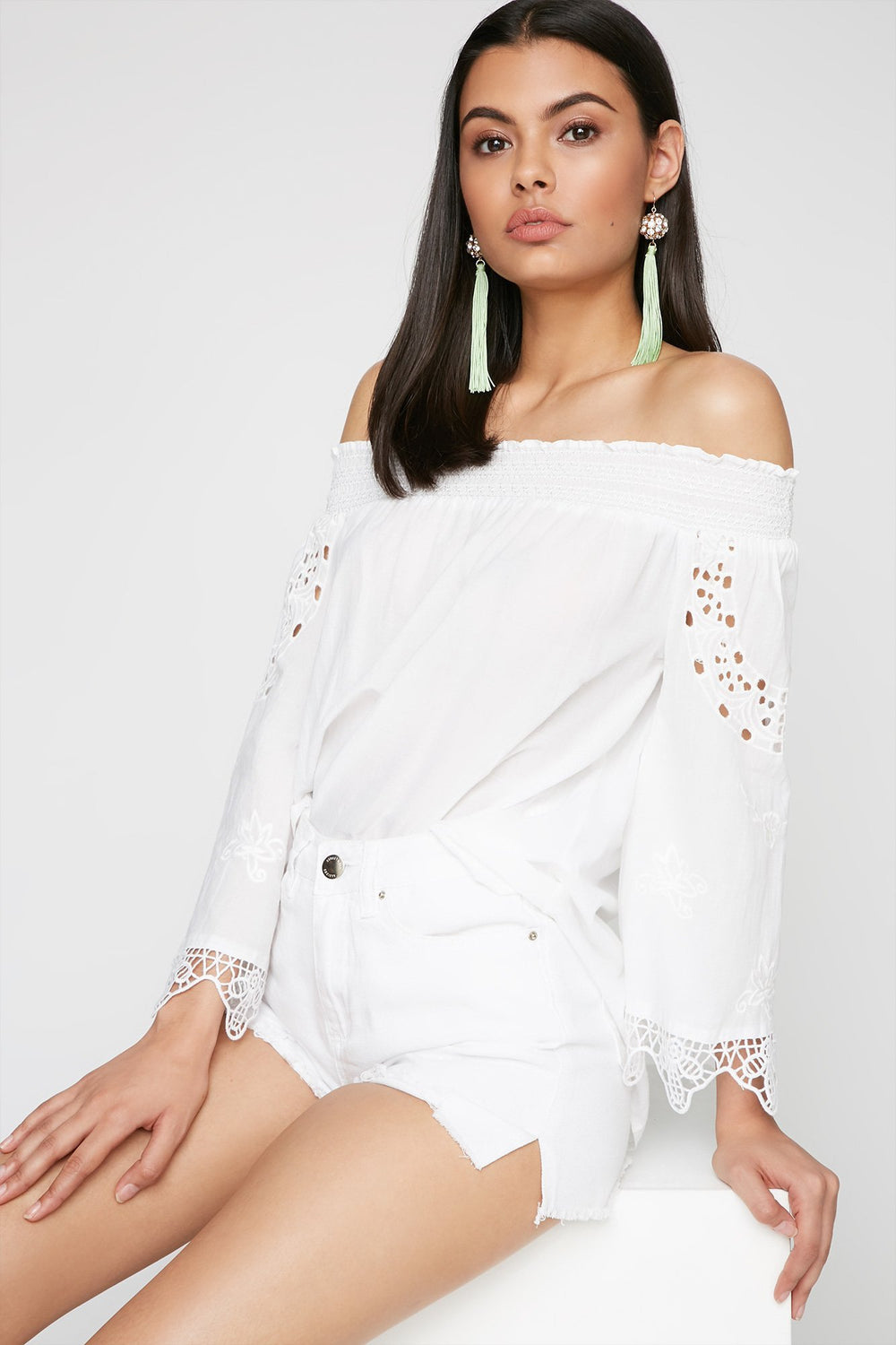 Women Blouse smockée crochetée à épaules dénudées Blanc
