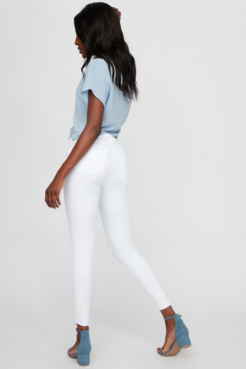 Women Jean remonte-fesses avec patte de boutonnage triple Blanc
