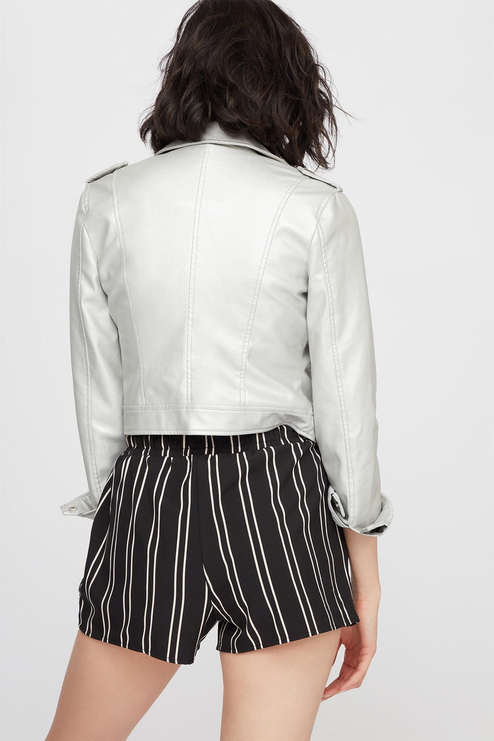 Women Short léger rayé à taille coulissante Blanc