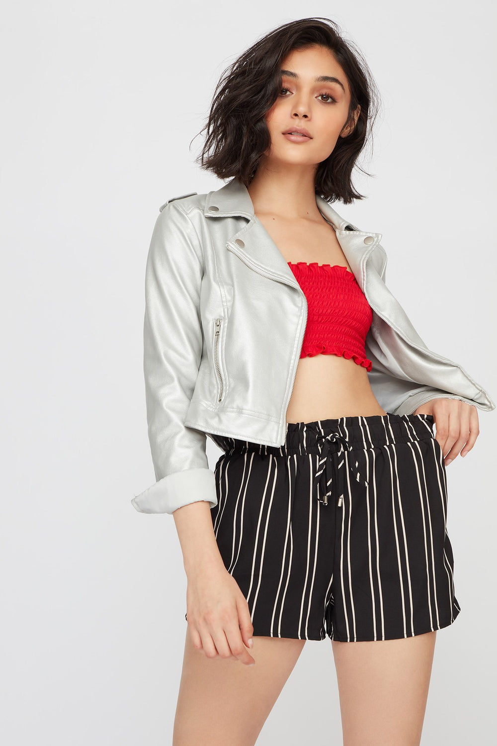 Women Short léger rayé à taille coulissante Blanc