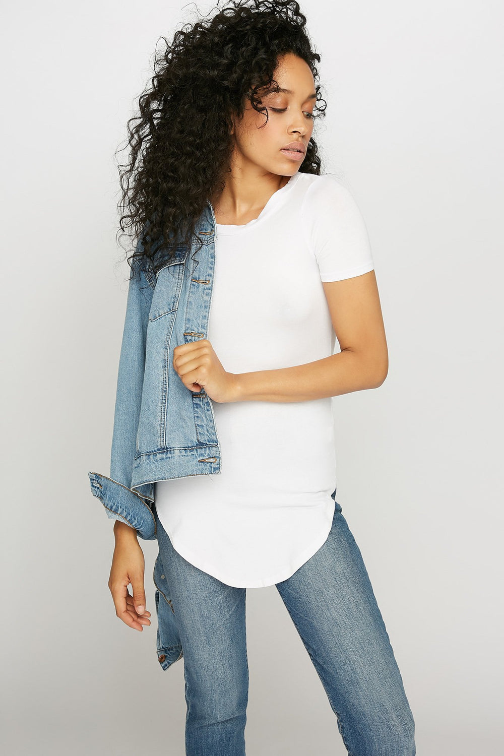Women T-shirt long à ourlet arrondi et encolure arrondie Blanc