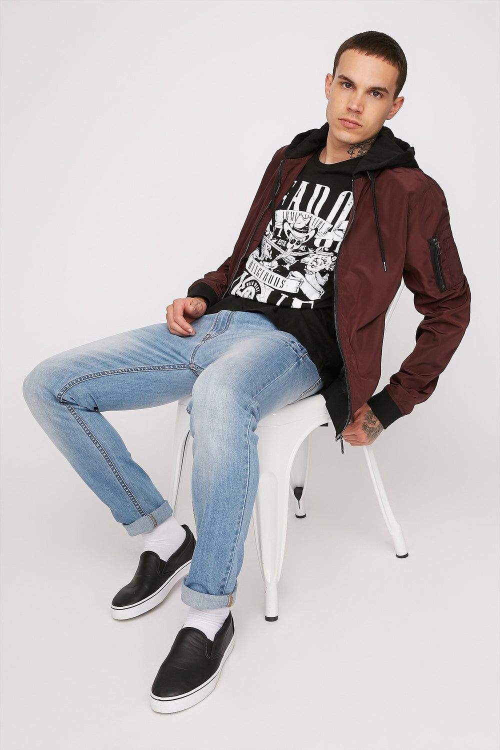 Men Le jean le plus étroit délavé moyen Bleu denim pâle