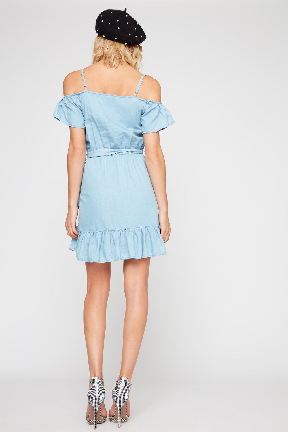 Women Robe en denim volantée à épaules dénudées avec attache Bleu denim pâle
