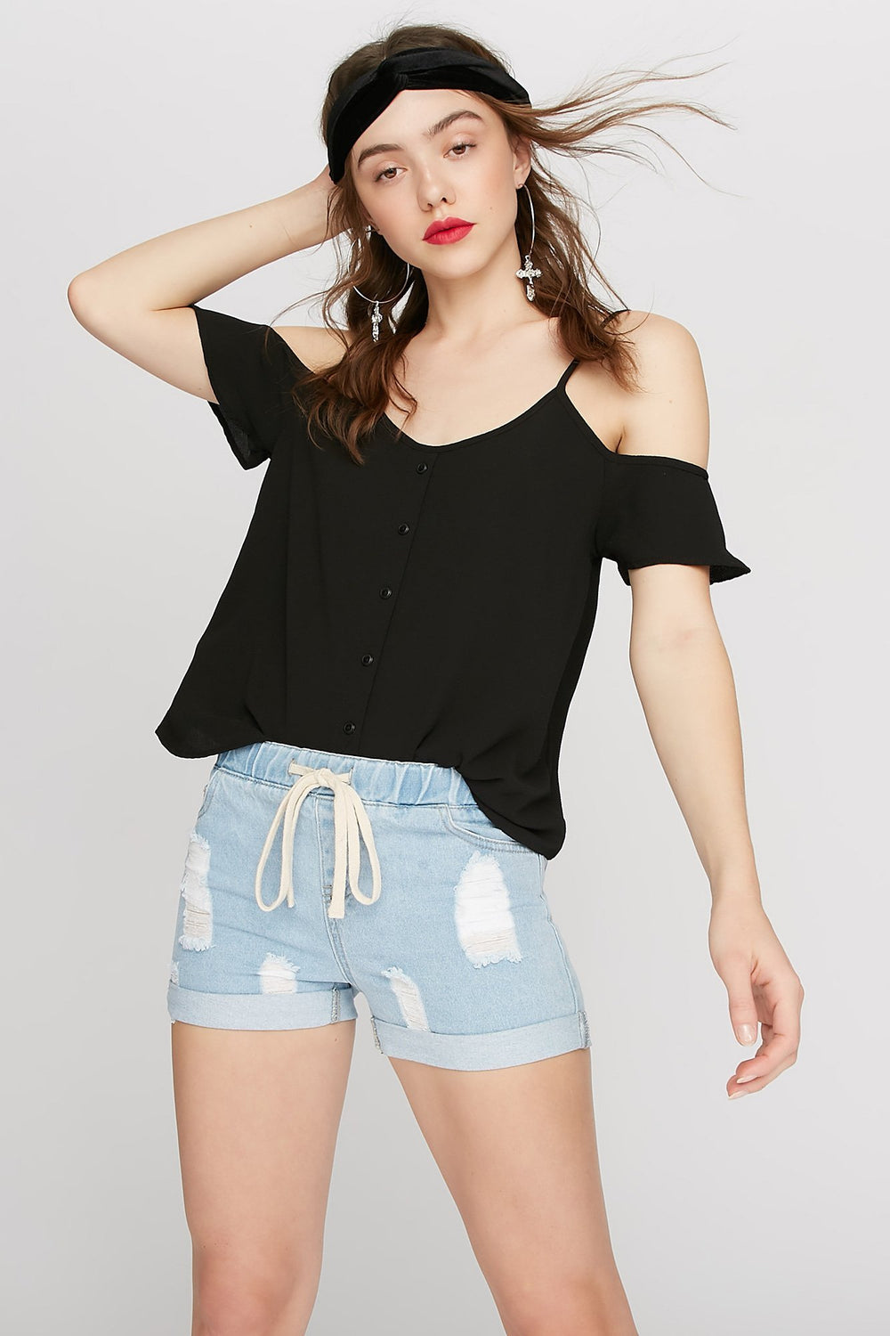 Women Short en denim d'aspect usé à revers roulés et taille coulissante Bleu denim pâle