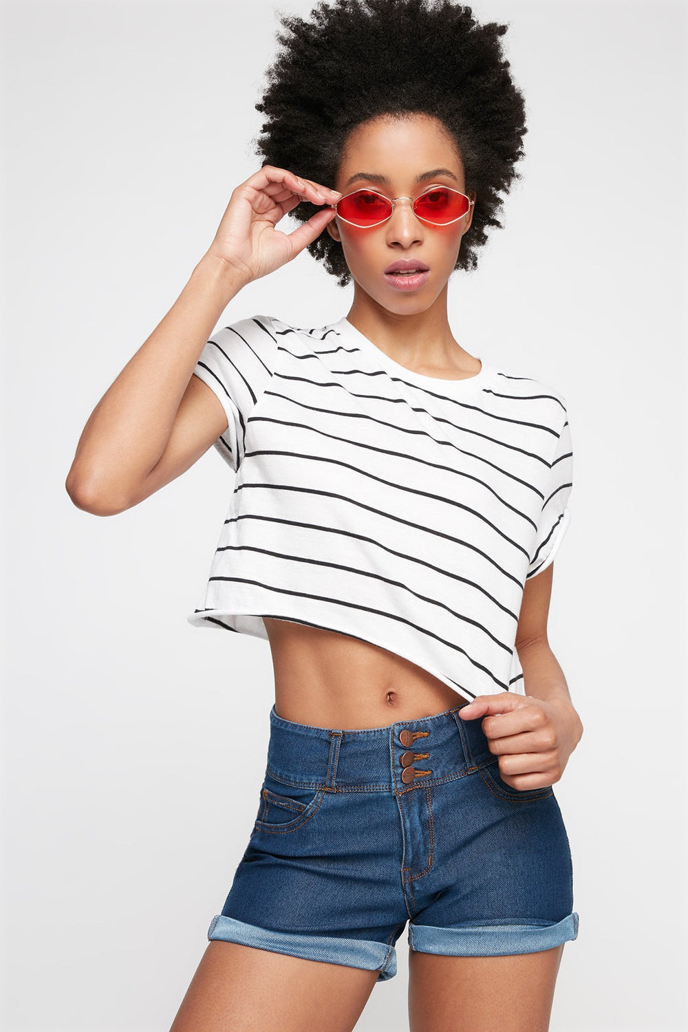 Women Short en denim à revers roulés et patte de boutonnage triple Bleu moyen