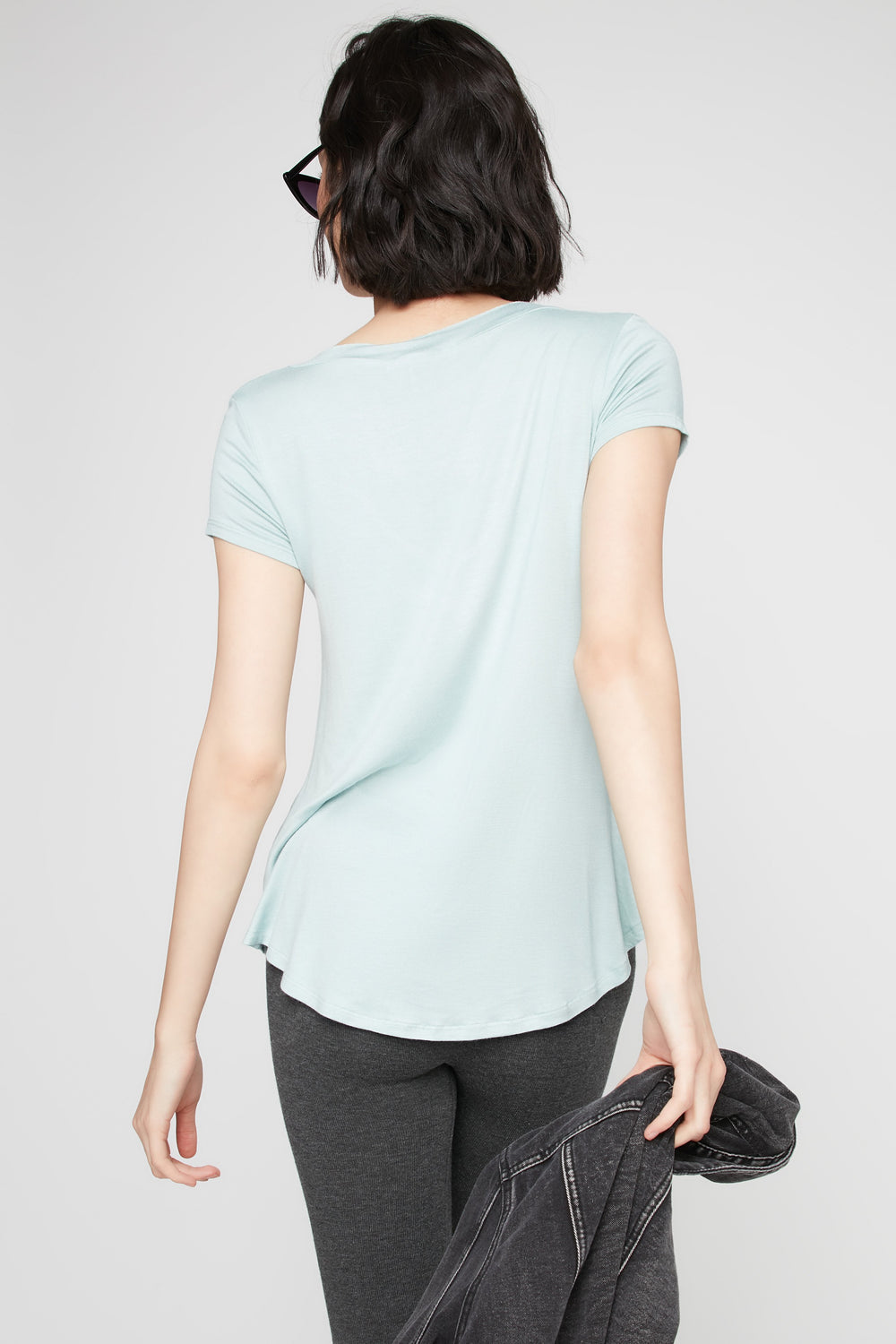 Women T-shirt avec poche et encolure en V Bleu