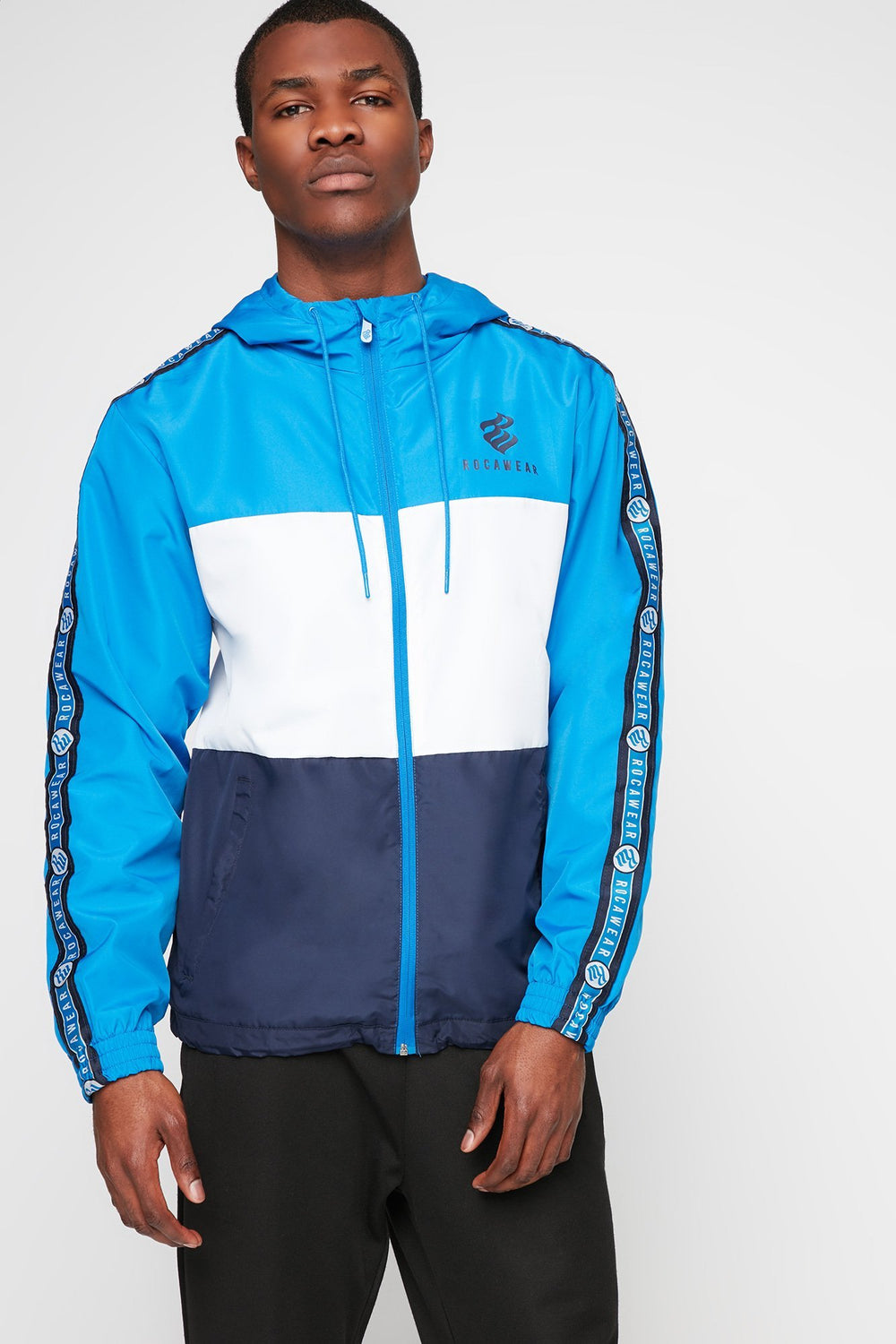 Men Coupe-vent Rocawear à capuchon avec blocs de couleurs, rayures latérales et taille coulissante Bleu
