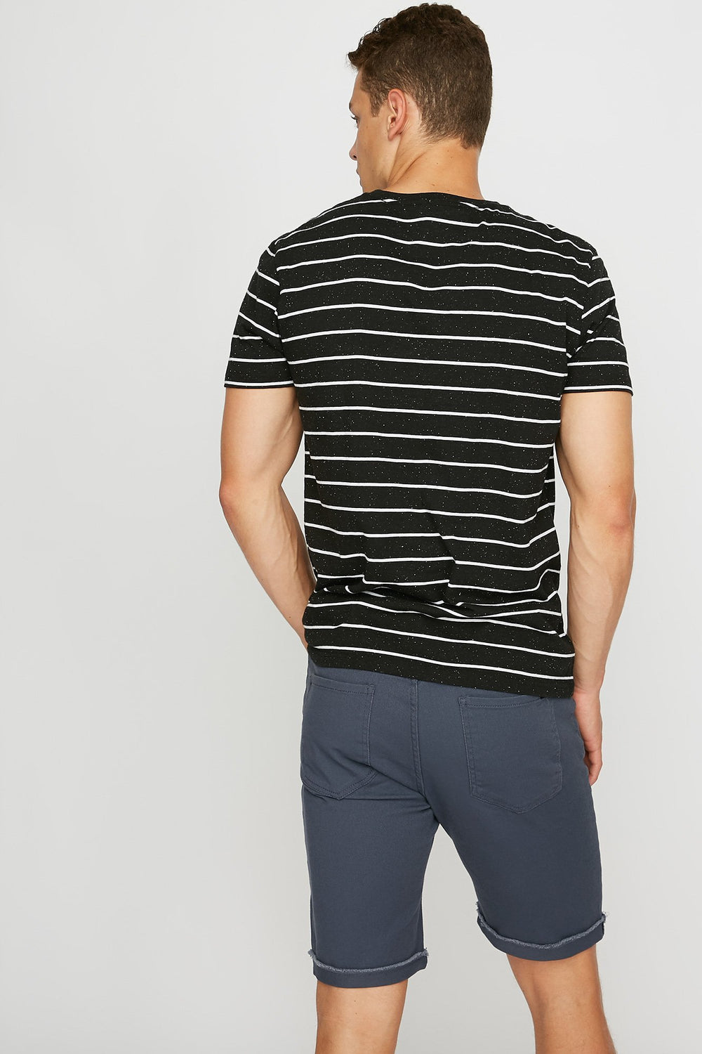 Men Short étroit en denim à revers Bleu