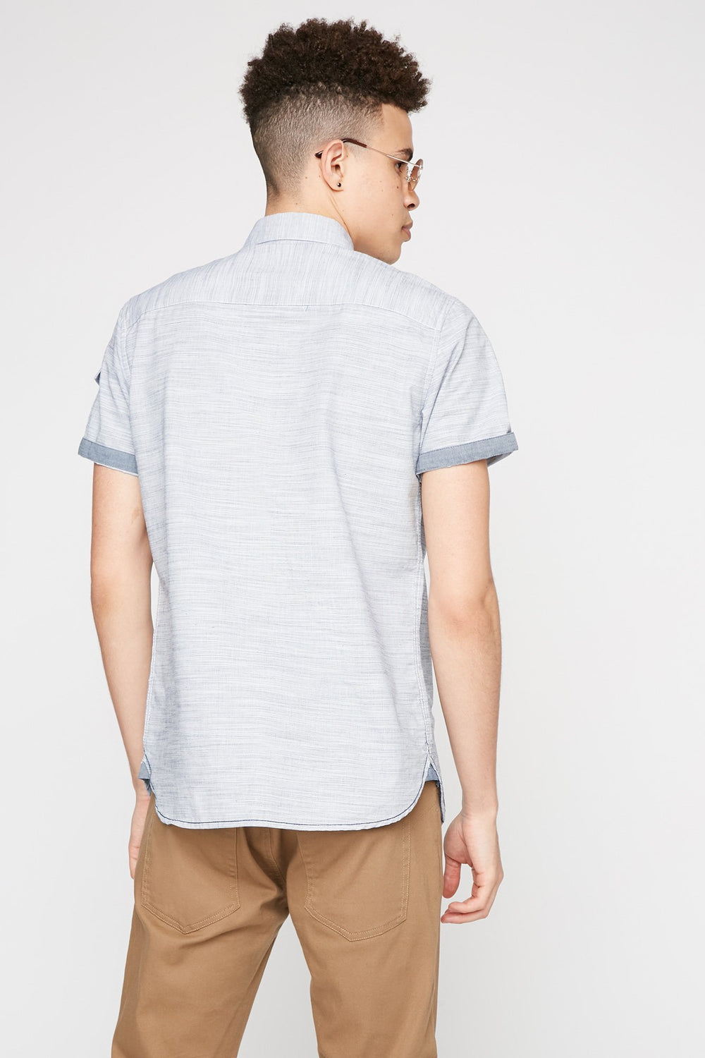 Men Chambray Textured Pocket Button-Up Short Sleeve Shirt Blue