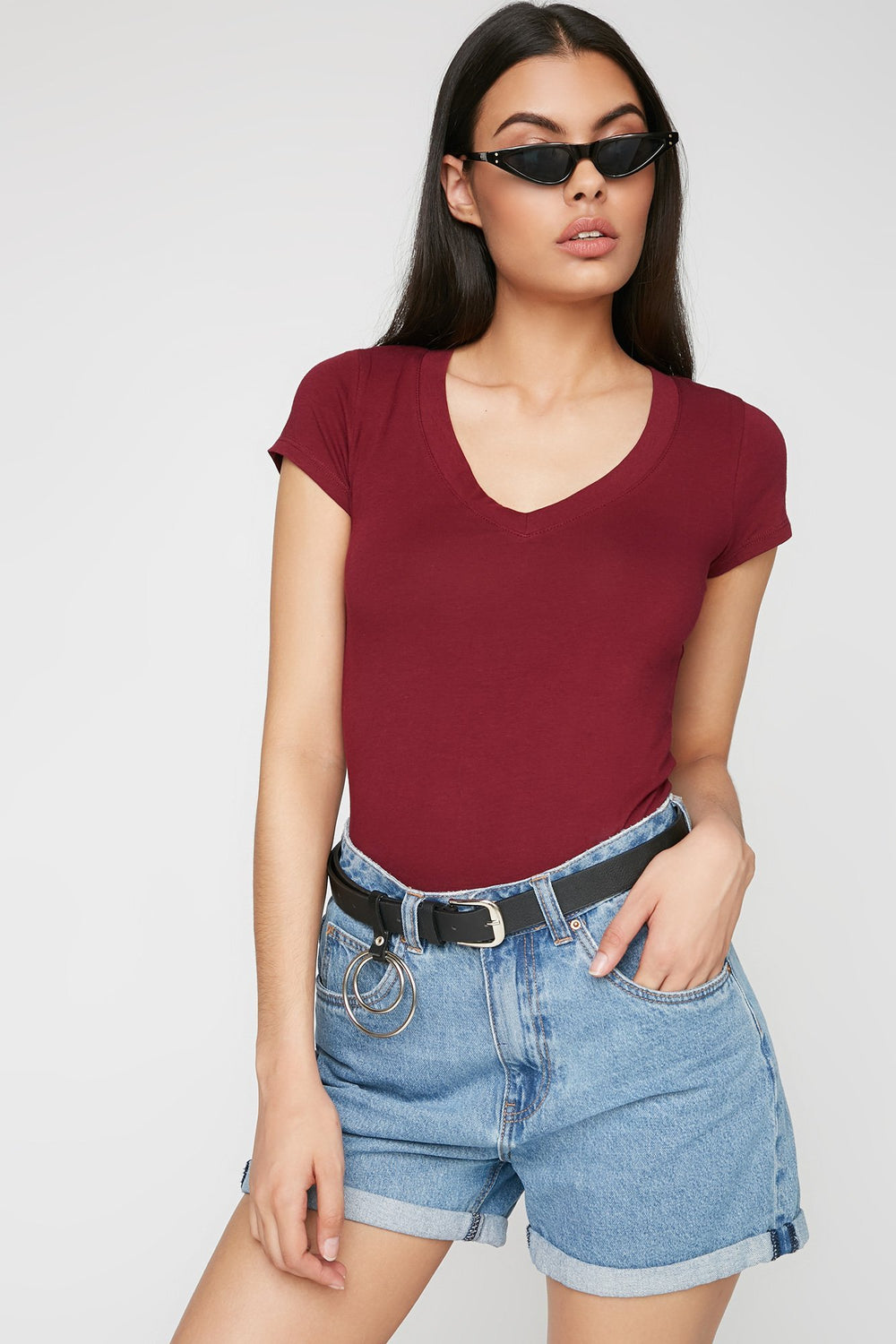 Women T-shirt de base à encolure en V Bourgogne