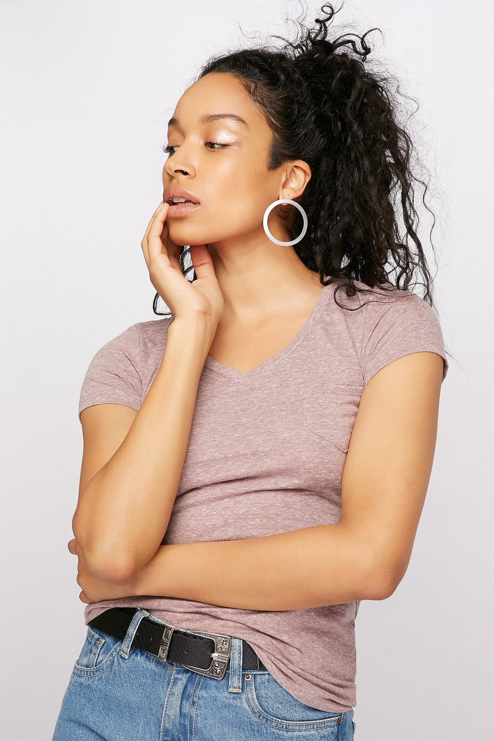 Women T-shirt de base teint par espacements à encolure en V Brun