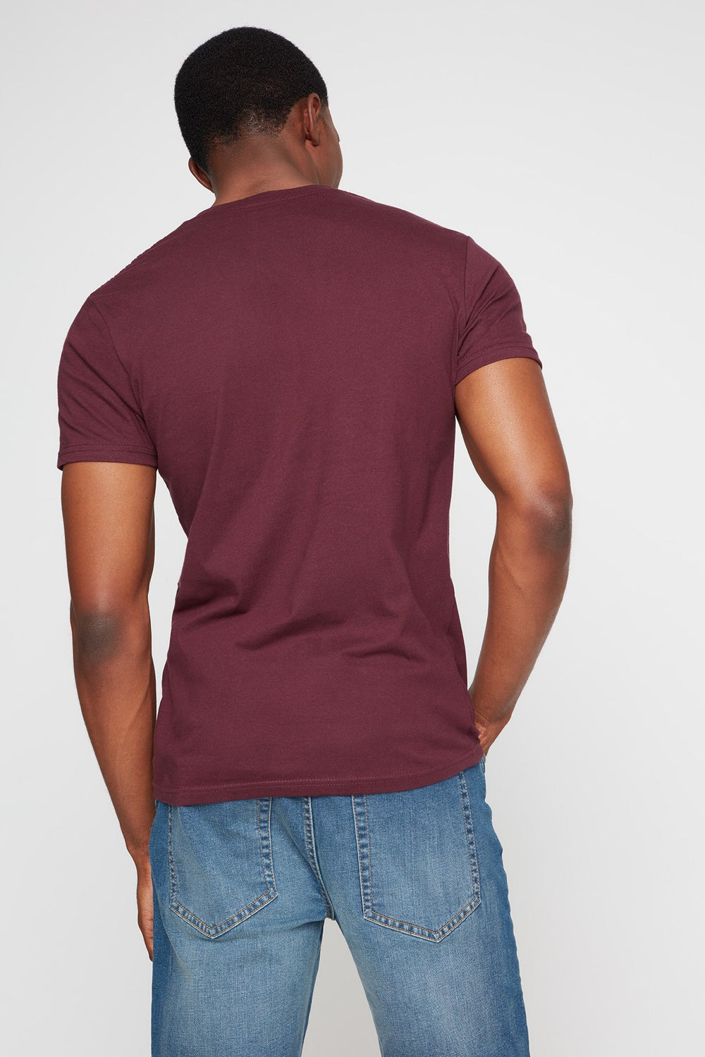 Men Coloured Basic V-Neck T-Shirt Burgundy