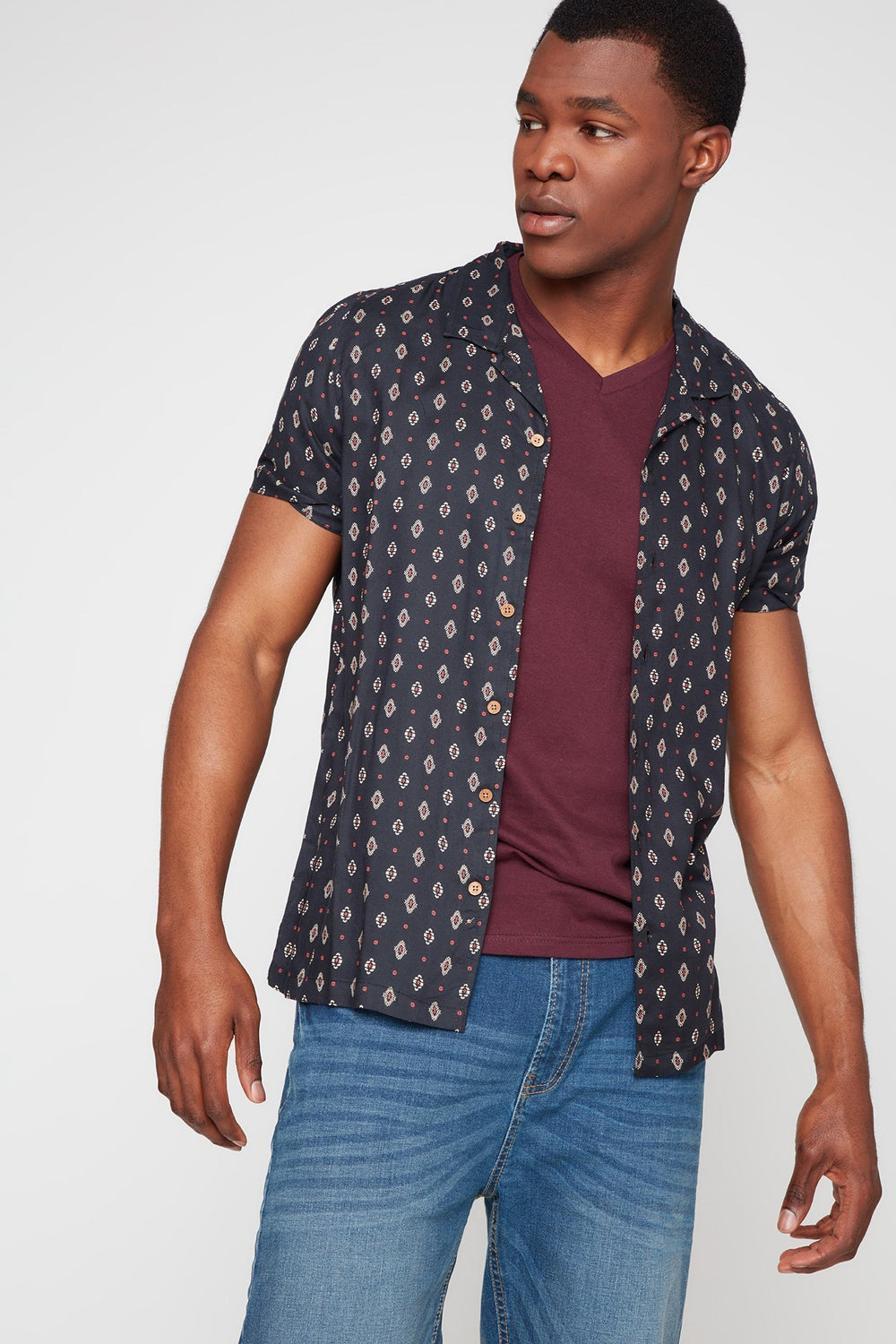 Men Coloured Basic V-Neck T-Shirt Burgundy