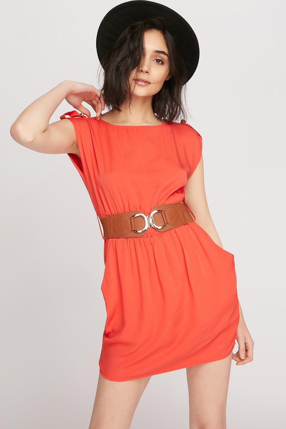 Women Robe-tunique à encolure dégagée avec poche et ceinture Cerise