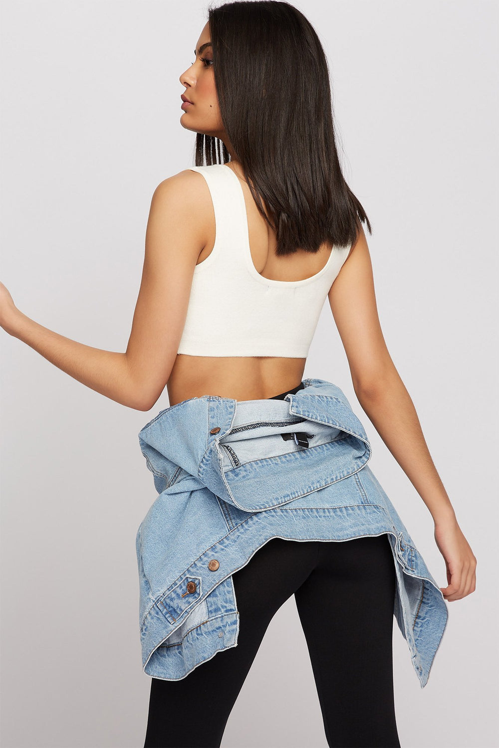 Women Scoop Neck Cropped Tank Cream