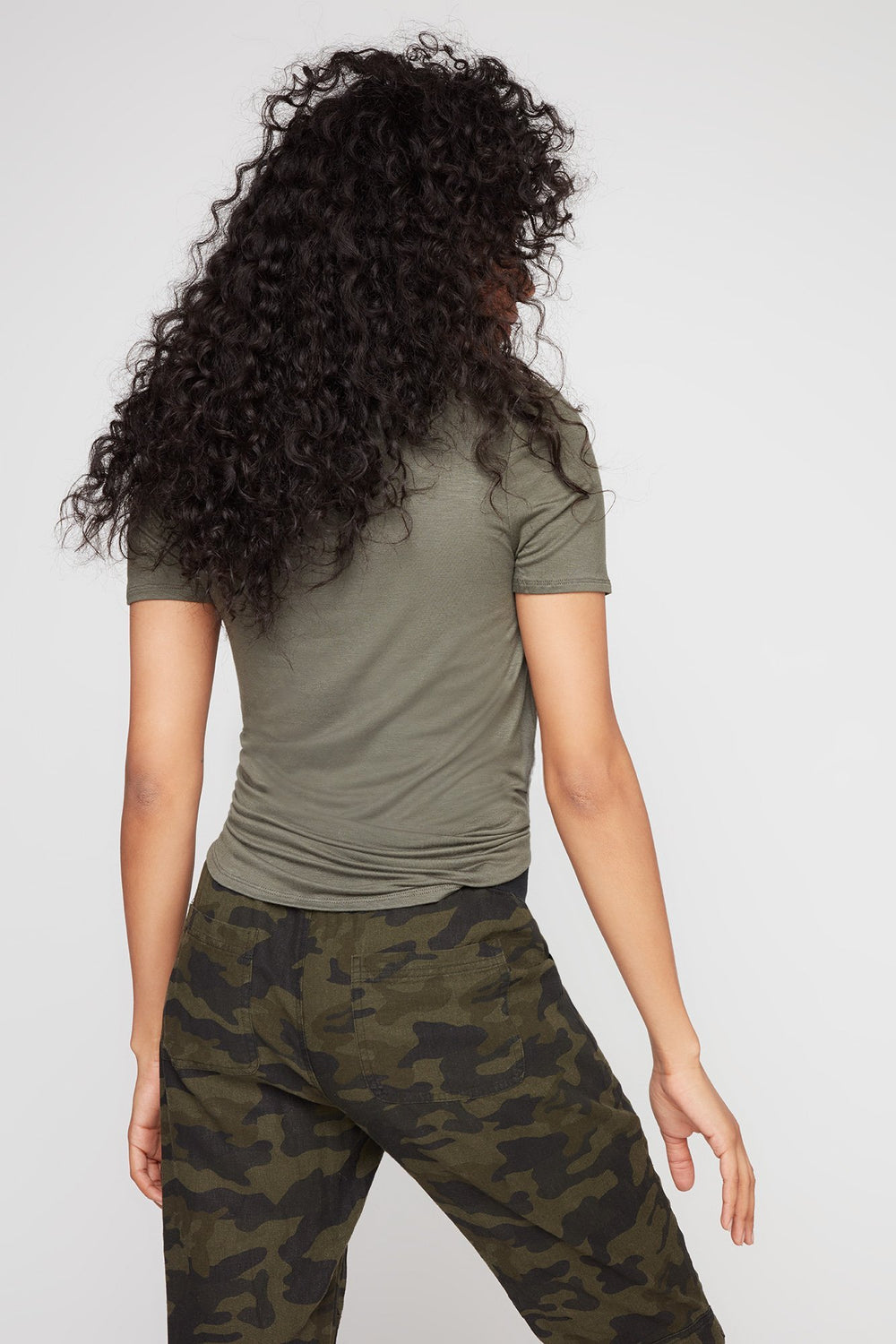 Women V-Neck Lightweight Pocket T-Shirt Dark Green