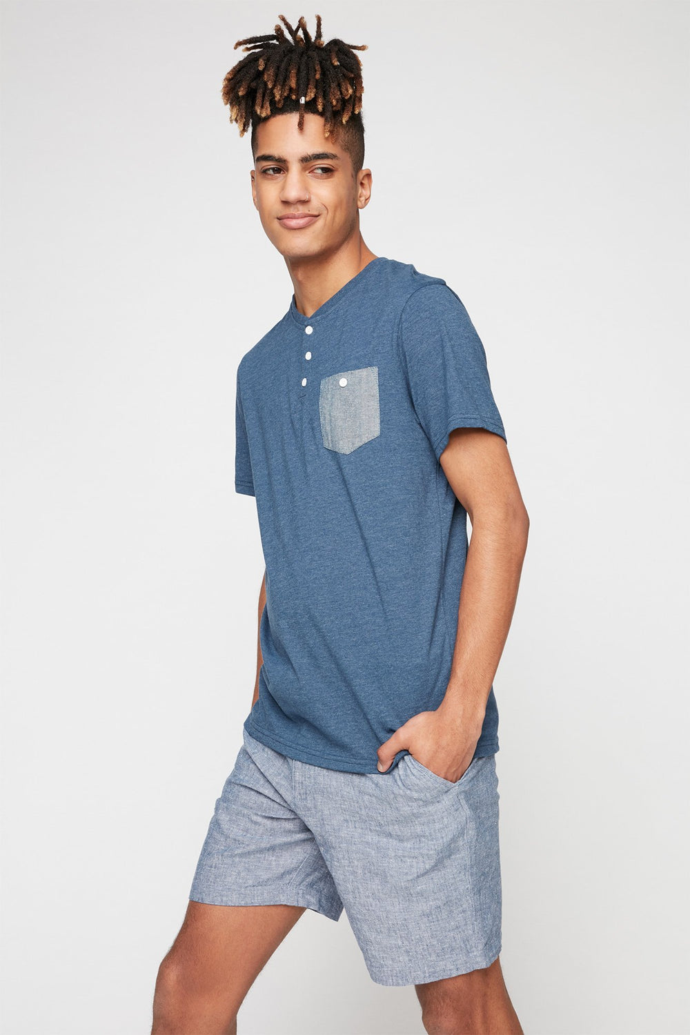 Men Henley Chambray Pocket T-Shirt Denim Blue