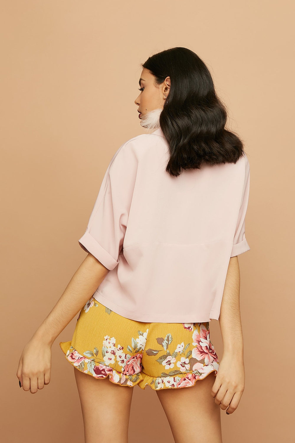 Women Blouse courte boutonnée tissée Dragée