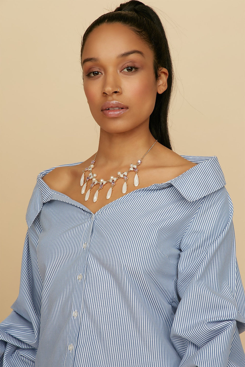Women Collier avec perles et pierres du Rhin Gold